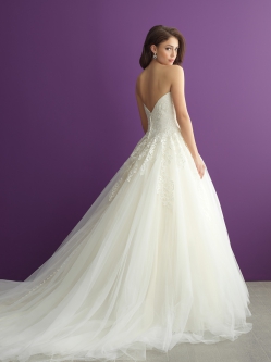 拖尾婚纱批发-9121